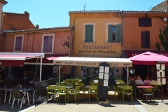 Ruta-de-la-lavanda-Roussillon-pueblo